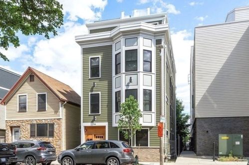 331 Chelsea St, Boston MA exterior