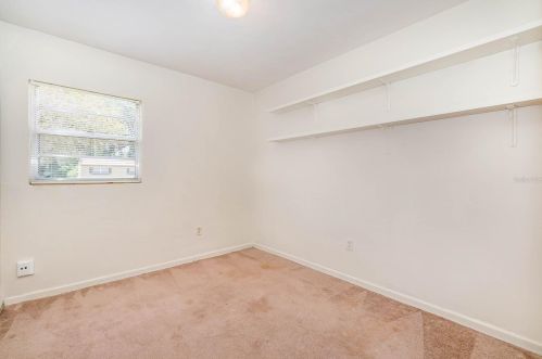 304 Sunset Dr, Sanford FL  32773-4749 exterior