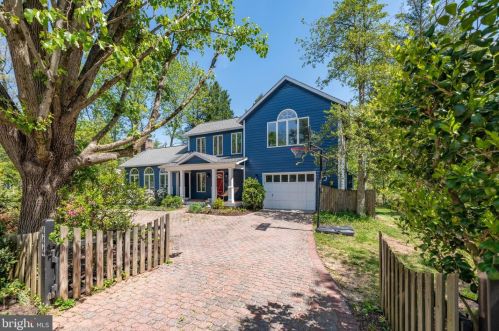 444 Great Falls St, Falls Church VA  22046-2608 exterior