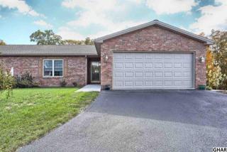 48 Ridge Ave, Carlisle, PA 17013-8764