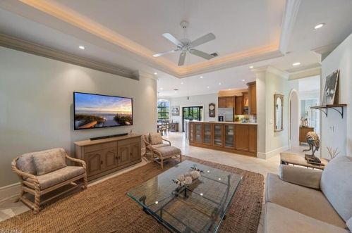 28441 Winthrop Cir, Bonita Springs, FL 34134-3300