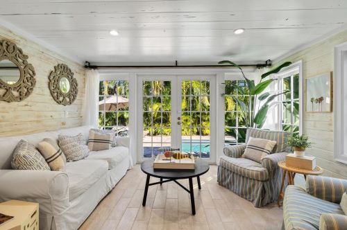 1119 Miramar Dr, Delray Beach, FL 33483-6929
