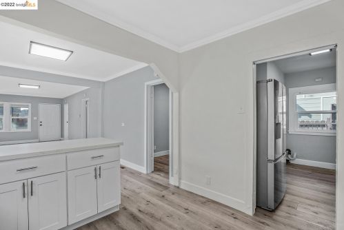 2039 96 Ave, Oakland CA 94603-1936 exterior