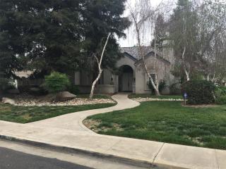 3503 Creekside Ct, Visalia CA  93277-7863 exterior
