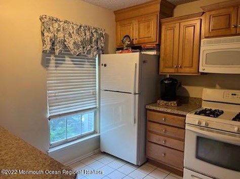 26 Steeple Chase Ct, Tinton Falls NJ  07724-3834 exterior