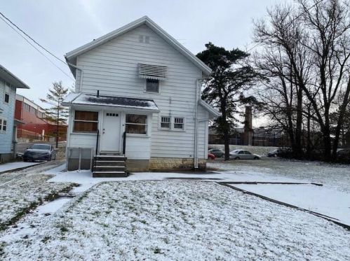 1021 Lowry Ave, Springfield, OH 45504-2104