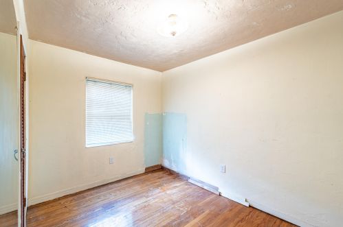 60 Olive Dr, Hialeah FL  33010-5212 exterior