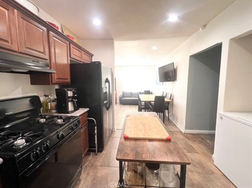 4268 3rd Ave, San Bernardino CA  92407-3002 exterior