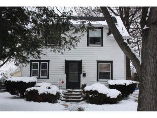 1422 Elder Ave, Akron, OH 44301-2233