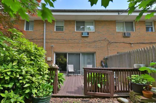 920 Broadway, Woodsburgh NY  11598-1791 exterior