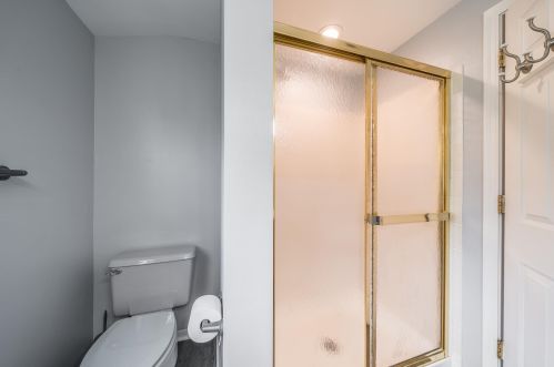 3949 Thomas Dr, Covington KY  41018-2916 exterior