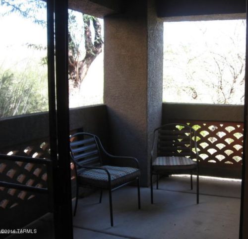5751 Kolb Rd, Tucson AZ  39204-0871 exterior
