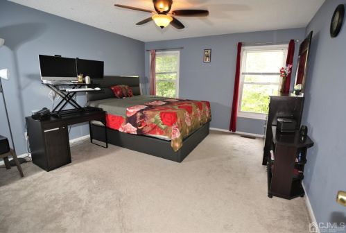 101 Van Liew Ct, East Brunswick NJ  08816-5695 exterior