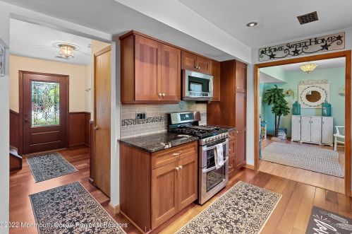 600 Kirk Ln, Bricktown NJ exterior