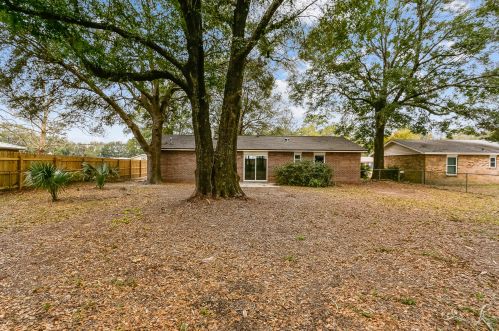 6500 Bellview Pines Pl, Pensacola FL  32526-9058 exterior