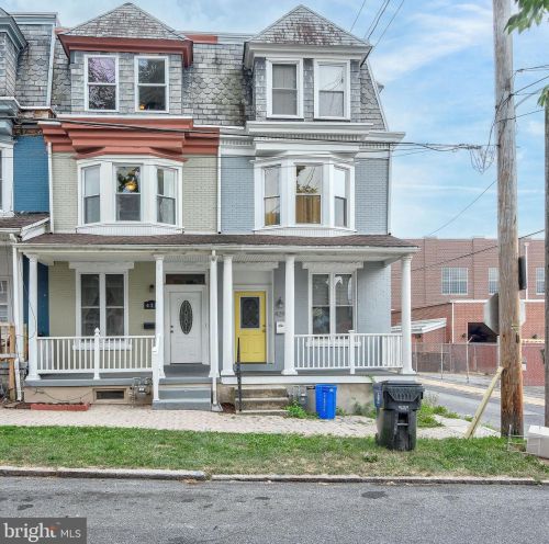 431 Harris St, Harrisburg PA  17102-1661 exterior