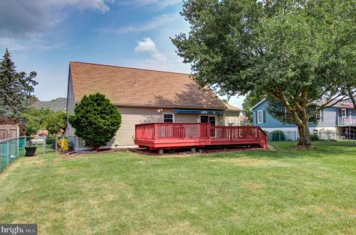 7 Zelley Ave, Trenton NJ  08620-2321 exterior