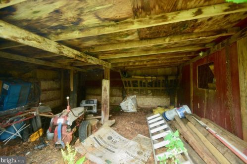 1823 Harvey Straughn Rd, Blackbird DE  19734-9646 exterior