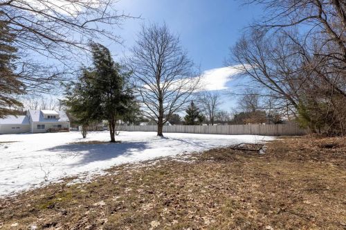 265 Dover Point Rd, Dover NH  03820-4606 exterior