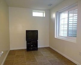 5806 Windsor Dr, Mc Donald PA  15057-3554 exterior