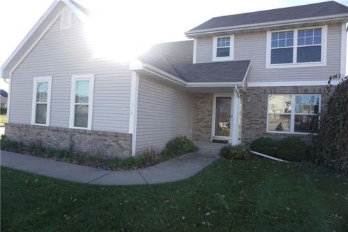 610 Whitetail Ln, Waukee IA  50263-8549 exterior