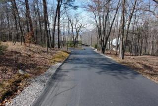 1552 Overlook Rd, Monterey, TN 38574-7207