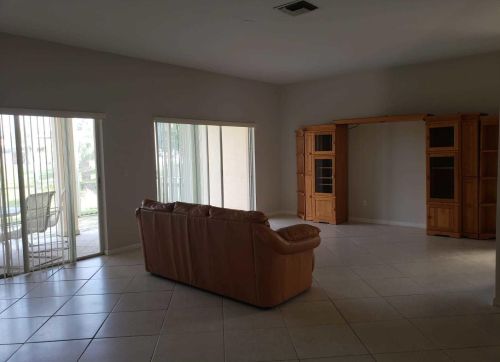 6377 Coolidge Ct, Boynton Beach, FL 33437-3967