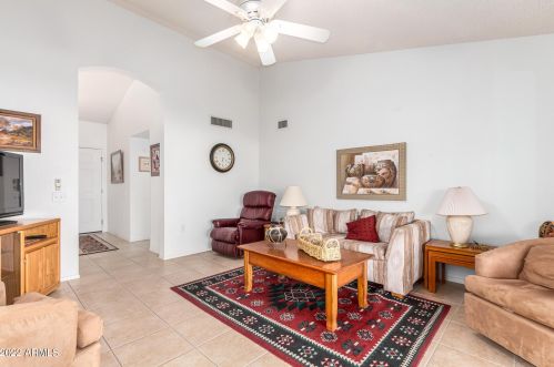 20019 146th Dr, Sun City AZ 85375-6126 exterior