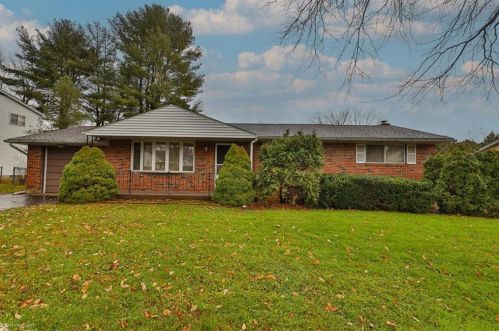 1479 Butternut Ln, Macungie, PA 18062-9417