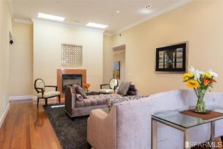 1361 Hillcrest Blvd, Millbrae, CA 94030-2113