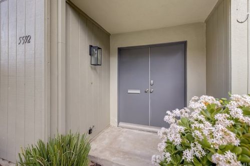 5592 Cajon Ave, Buena Park, CA 90621-1645