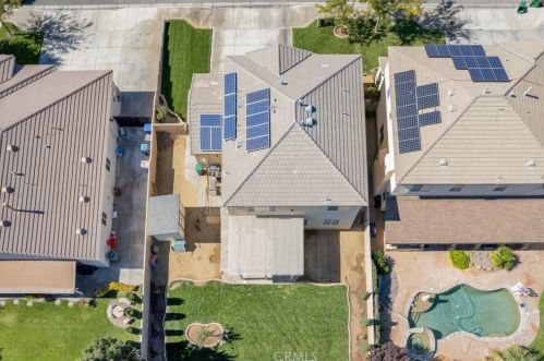 43760 58th St, Lancaster CA  93536-7153 exterior