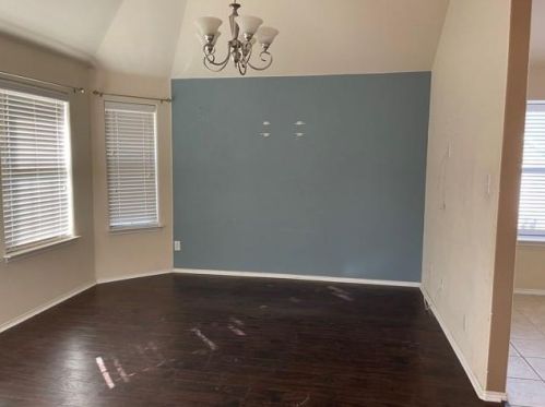 1109 Hidden Glen Ct, Burleson, TX 76028-6014