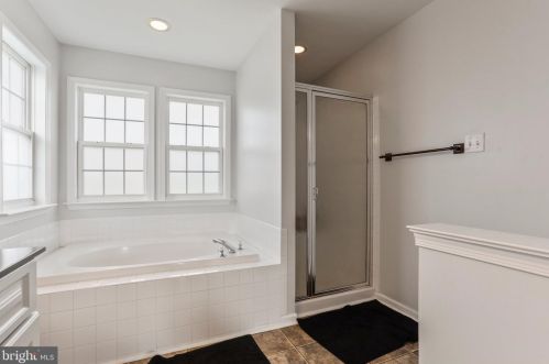 10099 Lindale Ave, Upton PA  17225-8373 exterior