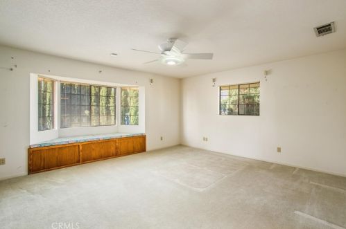 10410 Live Oak Ave, Beaumont CA  92223-4414 exterior