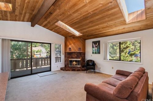 1095 Pan Springs Ln, Big Bear City CA  92314-9397 exterior