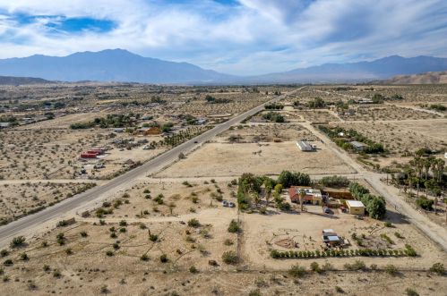 73400 Dillon Rd, Desert Hot Springs CA  92241-7810 exterior