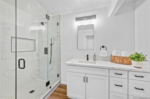 4031 Datcho Dr, San Diego CA 92117-4621 exterior