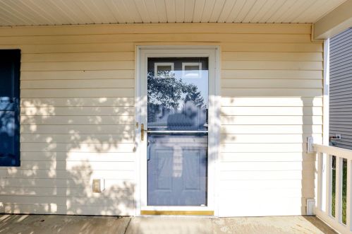 1393 Pansy St, Blacklick, OH 43004-8065