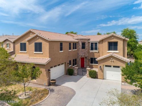 2740 Flower Ct, Gilbert, AZ 85298-5756