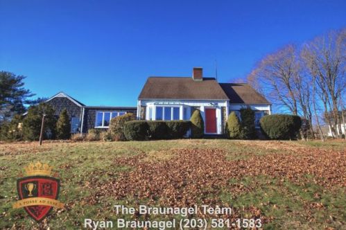 34 Arden Rd, Bridgeport, CT 06611-4437