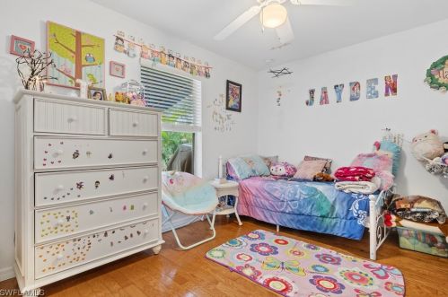 2903 20th Ave, Cape Coral FL  33904-4075 exterior