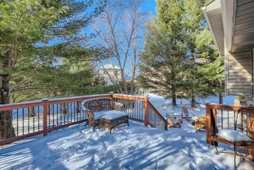 2229 White Pine Ct, Hudson WI  54016-2187 exterior