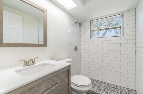 3427 Coldwell Dr, Tarpon Springs FL  34691-4836 exterior