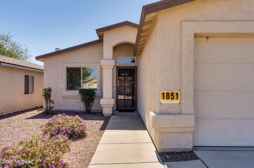 1851 Horn Mesa Pl, Tucson, AZ 85713-5674
