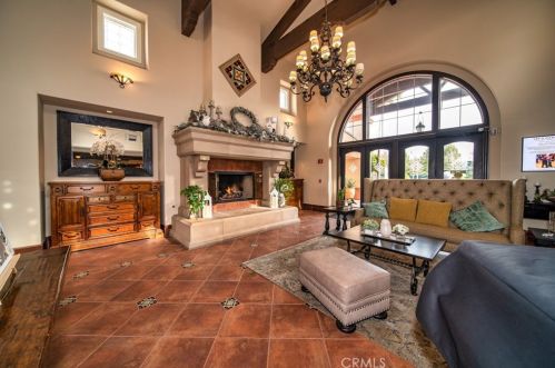 1562 Green Creek Trl, Beaumont CA  92223-7364 exterior