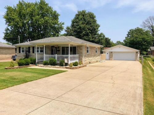 8209 Pandorea Dr, Louisville, KY 40258-2047