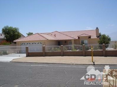 66941 San Ardo Rd, Desert Hot Springs, CA 92240-2749