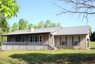 115 Kennedy Dr, Madisonville, TN 37354-5365
