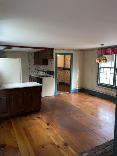 52 High St, Alstead, NH 03602-3131